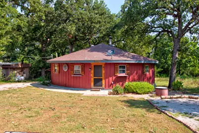 400 Oak Street, Nocona, TX 76255 - Photo 3