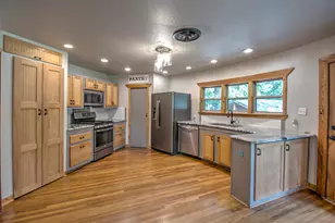 400 Oak St, Nocona, TX 76255 - Photo 21