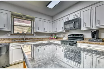 433 Tall Oaks Lane, Richardson, TX 75081 - Photo 9