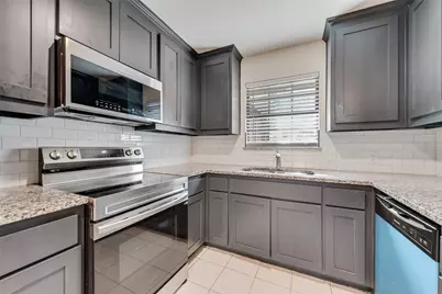 3817 Misty Meadow Drive, Fort Worth, TX 76133 - Photo 9