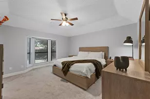 2530 Seven Hills Dr, Grand Prairie, TX 75052 - Photo 15