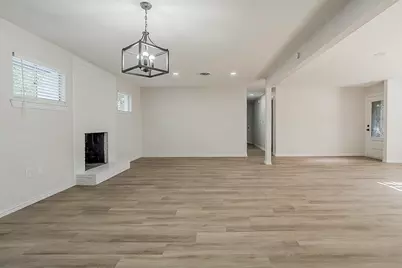 1728 Provine Street, Fort Worth, TX 76103 - Photo 5