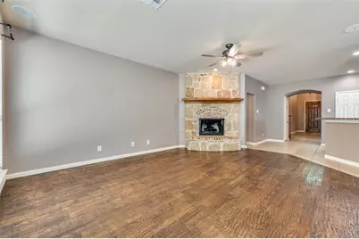 1110 Central Way, Lantana, TX 76226 - Photo 5