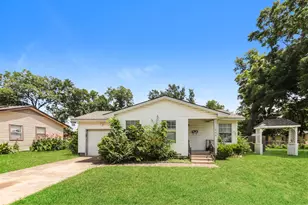 1309 Parkmont Dr, Garland, TX 75041 - Photo 21