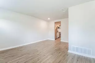 1309 Parkmont Dr, Garland, TX 75041 - Photo 9