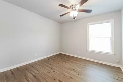 1309 Parkmont Drive, Garland, TX 75041 - Photo 15