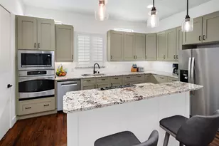 2411 N Hall St, Dallas, TX 75204 - Photo 9