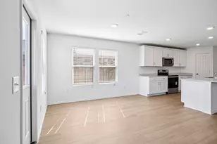 2709 Pecan Pk Dr, Denton, TX 76208 - Photo 9