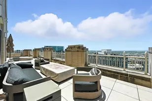 2555 N Pearl St, Dallas, TX 75201 - Photo 33