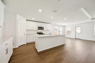 2704 Pecan Pk Dr, Denton, TX 76208 - Photo 5