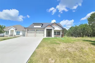 4825 Wichita St, Granbury, TX 76048 - Photo 3