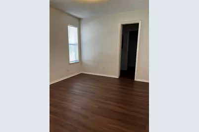 319 Ware Drive, Grand Prairie, TX 75051 - Photo 9