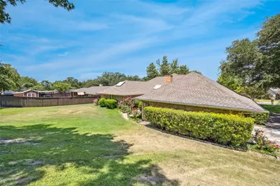 7761 Skylake Drive, Fort Worth, TX 76179 - Photo 31