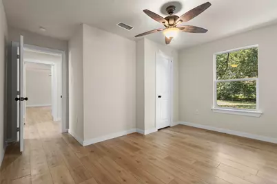 8223 Jacobie Boulevard, Dallas, TX 75217 - Photo 17