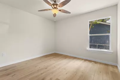 8223 Jacobie Boulevard, Dallas, TX 75217 - Photo 13