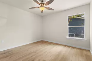 8223 Jacobie Blvd, Dallas, TX 75217 - Photo 13