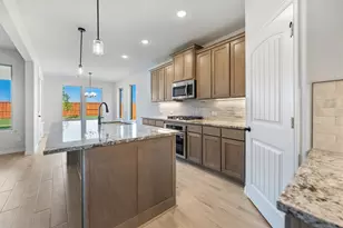 517 Pickett Creek Dr, Aledo, TX 76008 - Photo 19