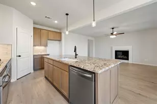 517 Pickett Creek Dr, Aledo, TX 76008 - Photo 23