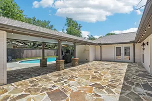 7023 Lupton Dr, Dallas, TX 75225 - Photo 35