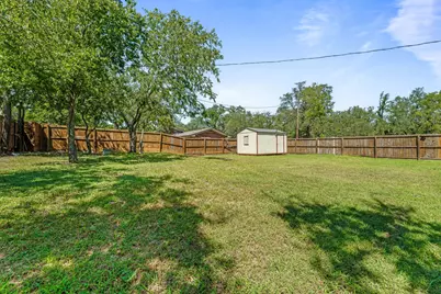 810 Alexander Road, Stephenville, TX 76401 - Photo 3