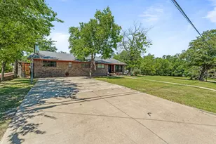 810 Alexander Rd, Stephenville, TX 76401 - Photo 3