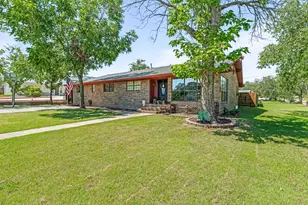810 Alexander Rd, Stephenville, TX 76401 - Photo 1