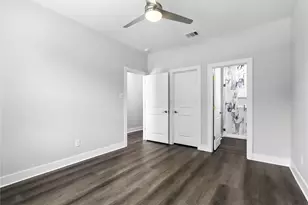 810 Euclid St, Cleburne, TX 76033 - Photo 21