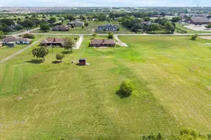 813 Zion Hill Cir, Rockwall, TX 75087 - Photo 3