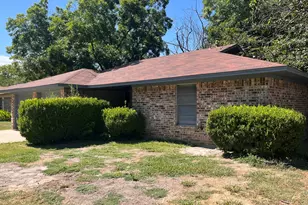 3419 Hummingbird Ln, Denton, TX 76209 - Photo 3