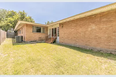 6207 Lyndon B Johnson Freeway, Dallas, TX 75240 - Photo 39