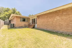 6207 Lyndon B Johnson Fwy, Dallas, TX 75240 - Photo 39