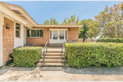 6207 Lyndon B Johnson Freeway, Dallas, TX 75240 - Photo 3