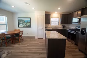 912 Clark Dr, Ferris, TX 75125 - Photo 3