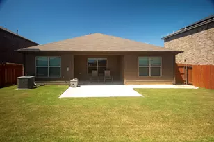912 Clark Dr, Ferris, TX 75125 - Photo 13