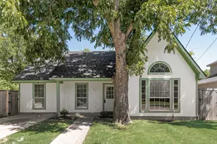 402 Chappell St, Terrell, TX 75160 - Photo 1