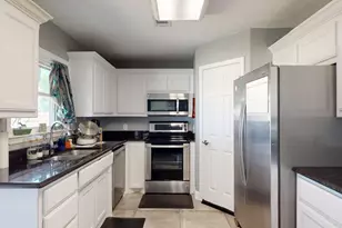 1766 Boss Range Rd, Justin, TX 76247 - Photo 11