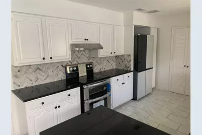 1520 Parkside Drive, Carrollton, TX 75006 - Photo 5