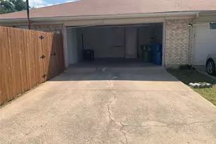 1520 Parkside Dr, Carrollton, TX 75006 - Photo 35