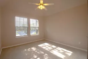 6101 Copperfield Dr, Arlington, TX 76001 - Photo 17