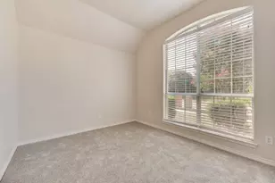 2716 Carnation Dr, Richardson, TX 75082 - Photo 9