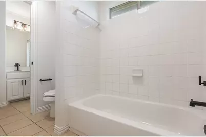 2295 Sandy Creek Drive, Frisco, TX 75033 - Photo 27