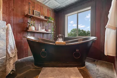 4237 County Road 312B, Cleburne, TX 76031 - Photo 35