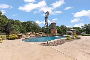 4237 County Rd 312B, Cleburne, TX 76031 - Photo 17