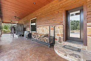 4237 County Rd 312B, Cleburne, TX 76031 - Photo 15