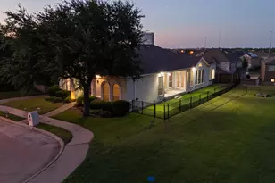 3615 University Park Ln, Irving, TX 75062 - Photo 3