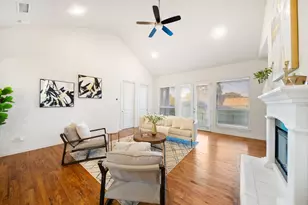 3615 University Park Ln, Irving, TX 75062 - Photo 5