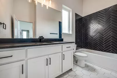 614 Twin Hills Road, Lake Bridgeport, TX 76426 - Photo 23