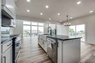 614 Twin Hills Road, Lake Bridgeport, TX 76426 - Photo 15