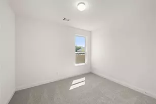 951 Anvil, DeSoto, TX 75115 - Photo 9