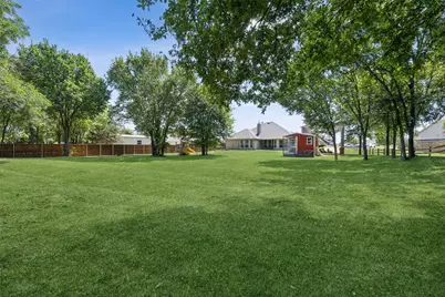 1709 Yahweh, Leonard, TX 75452 - Photo 25